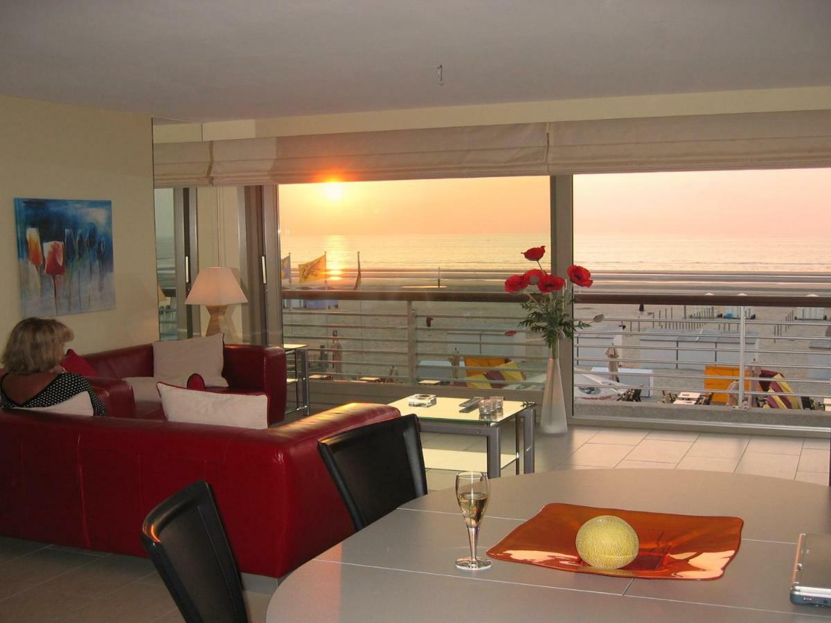 Residentie Albert-1, App.202, Zeelaan 214 Де Пане Екстериор снимка