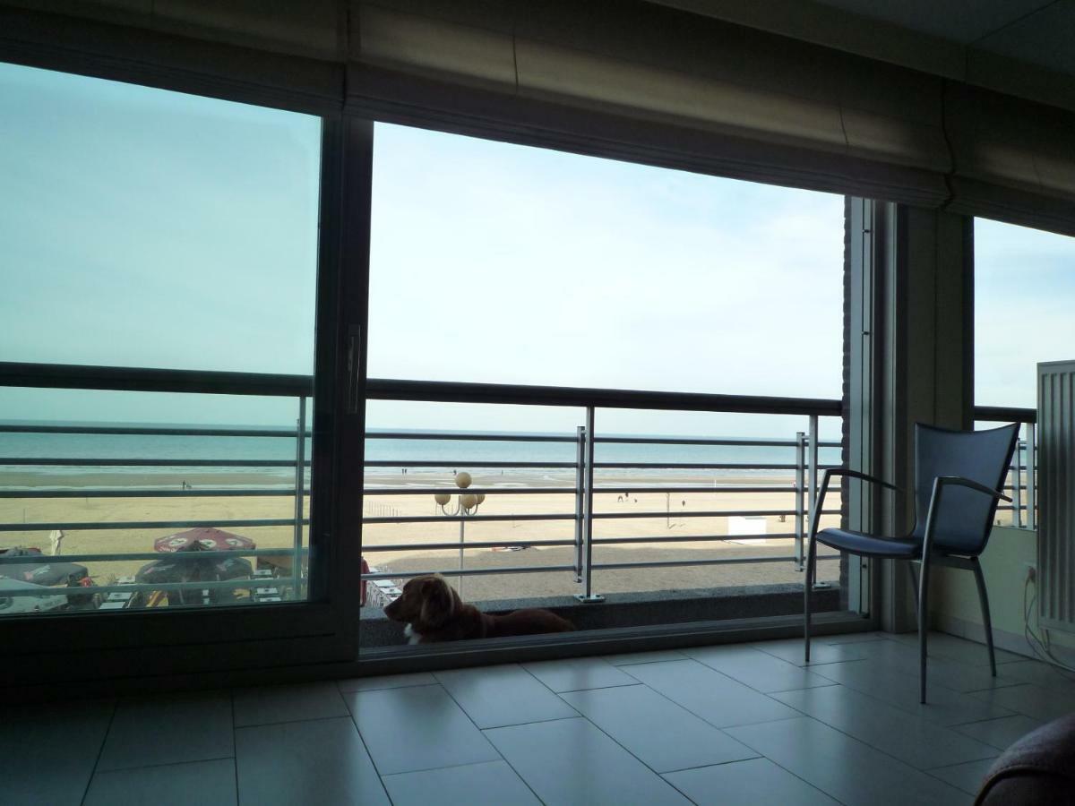 Residentie Albert-1, App.202, Zeelaan 214 Де Пане Екстериор снимка