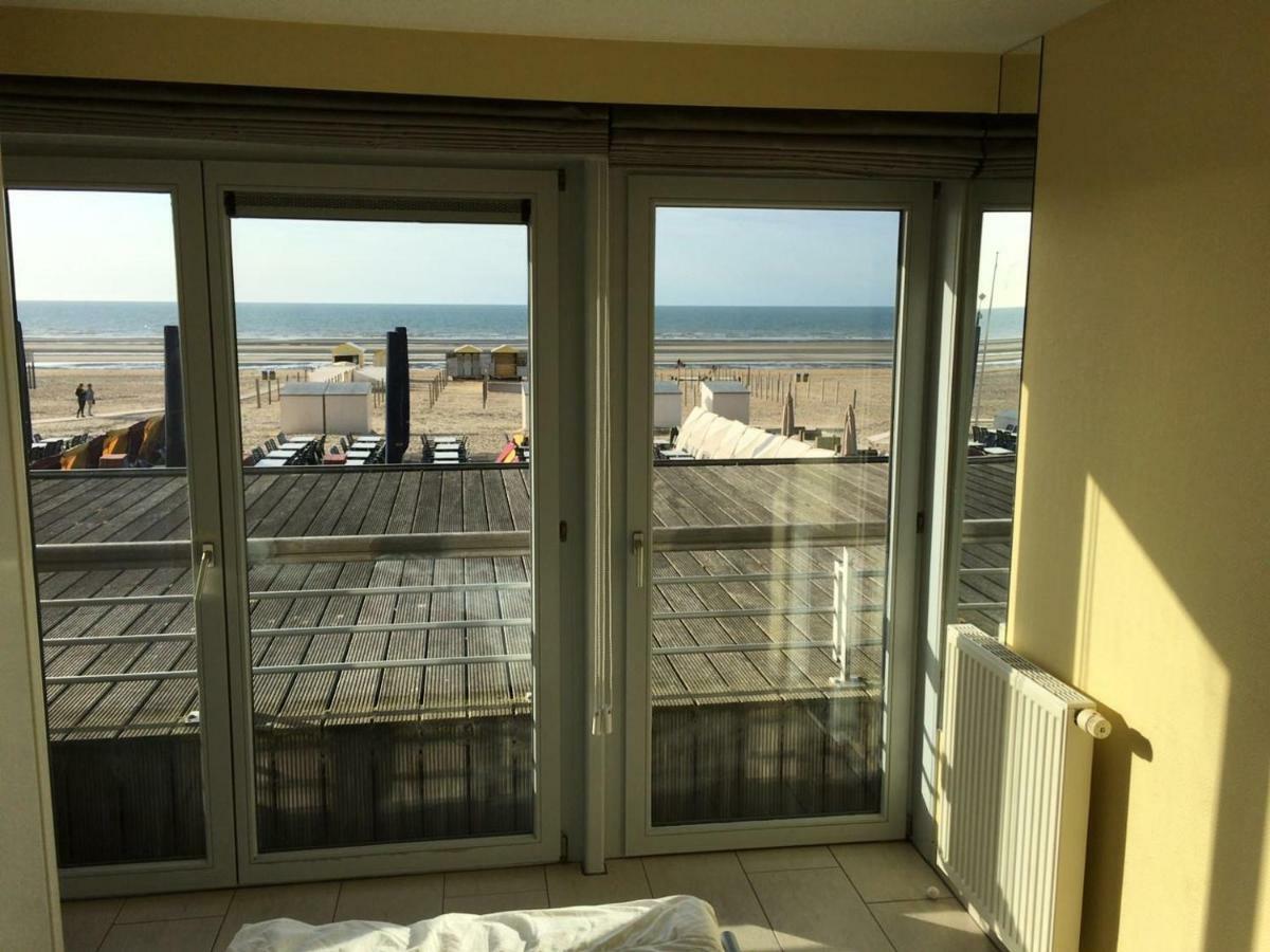Residentie Albert-1, App.202, Zeelaan 214 Де Пане Екстериор снимка